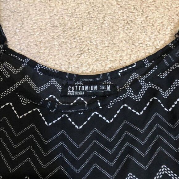 Cotton On Zig Zag Patterned Tank Top - Picture 3 of 5
